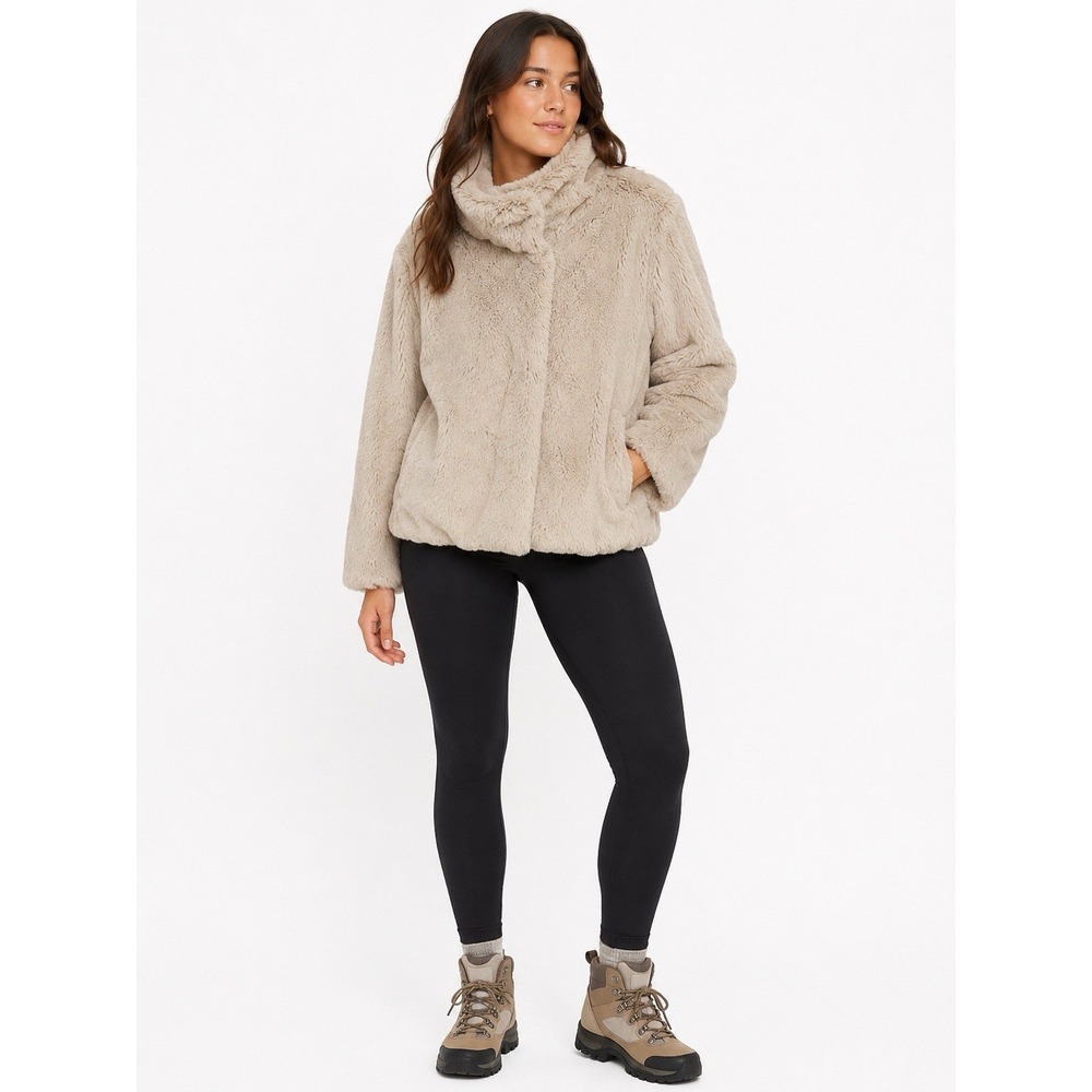Patagonia Los Gatos Faux Fur Jacket Womens M Beige Fleece Cozy Full Zip EUC